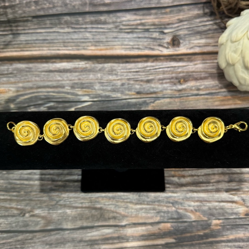 Vintage Givenchy Roses Bracelet ITM865